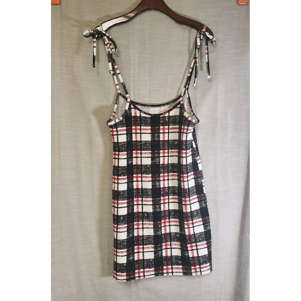 Women Almost Famous Black/Red Plaid Tie Shoulder BodyCon Fit Mini Dress Size L